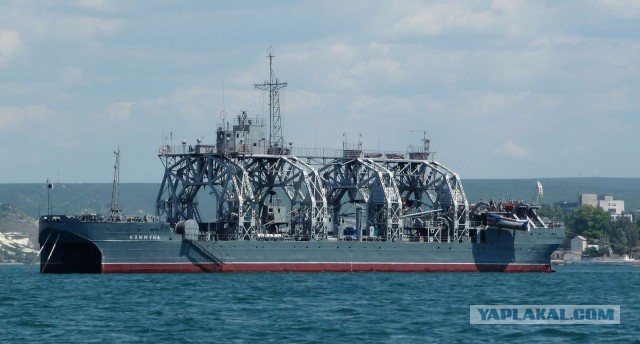 В Китае назвали проржавелый авианосец «Адмирал Кузнецов» позором российского флота