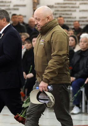 Пять тысяч заключенных закончили контракт с ЧВК «Вагнер» и были помилованы