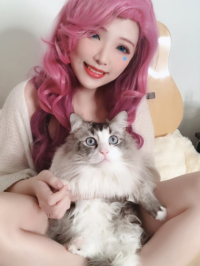 Вульгарные девушки