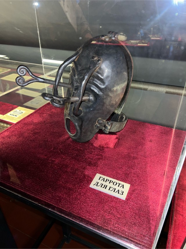 Варварские казни при помощи еды