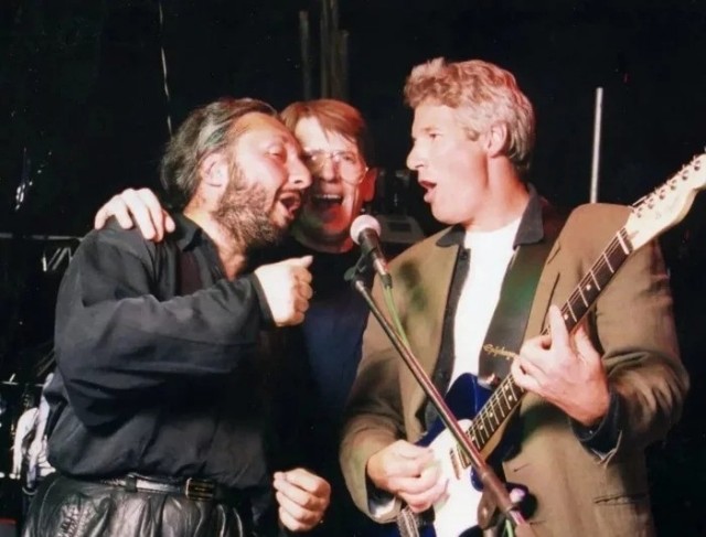 Интересные фотографии 1990 -х 16.02.25