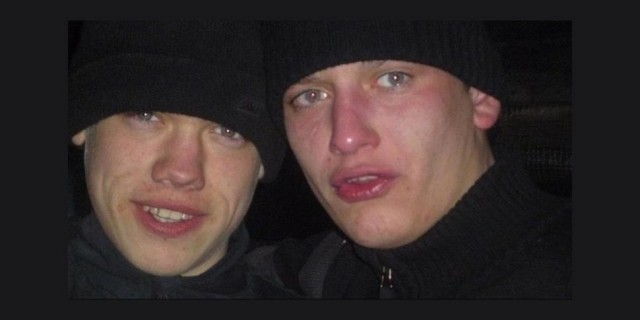 Лохи платят.