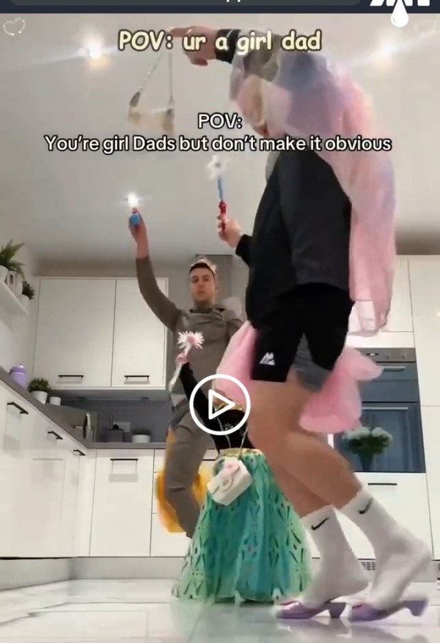 Папины дочки