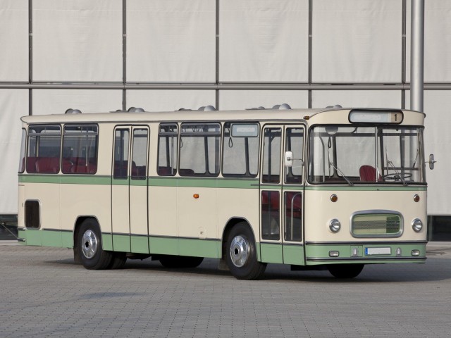 Игра на ЯПе: Угадай АВТО-3