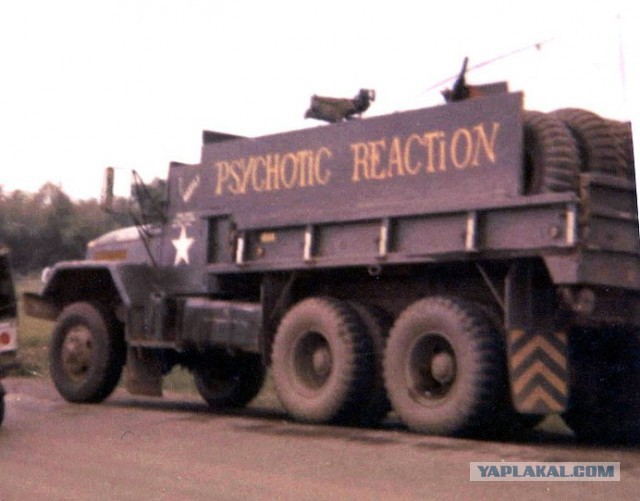 Средний грузовик армии США М35