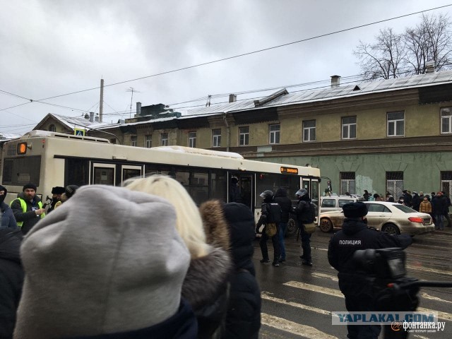 В Санкт-Петербурге сегодня на Невский проспект пускают по прописке