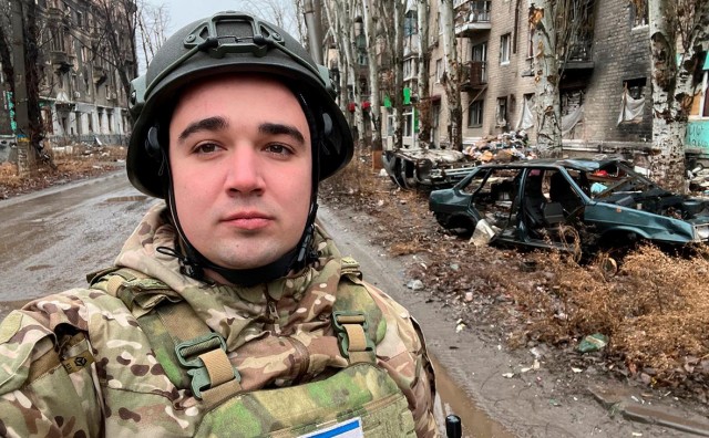 В зоне СВО погиб корреспондент "Известий" Александр Федорчак