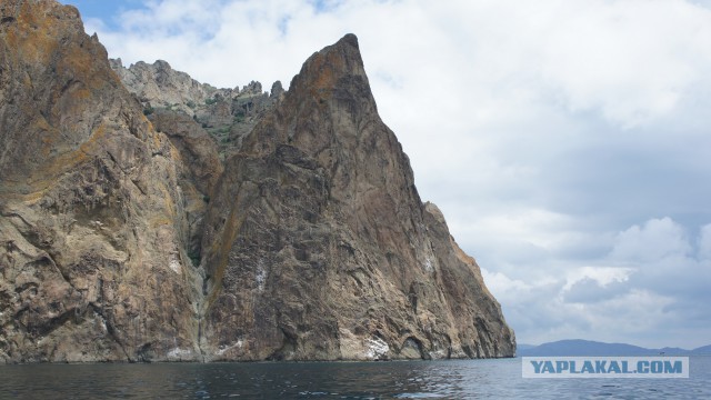 Самый старый в мире спящий вулкан. Карадаг