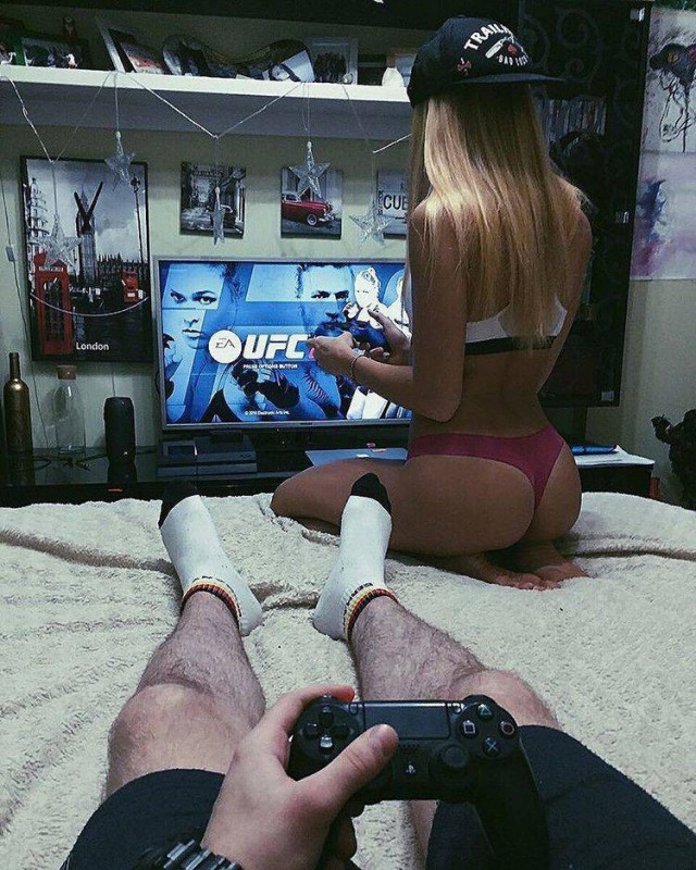 Забавные картинки с девушками