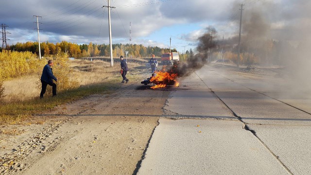 Полицейский на УАЗе насмерть сбил 15-летнего мотоциклиста