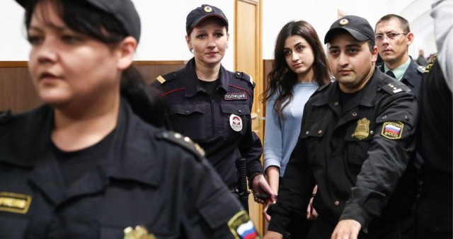 Спортсменку, нанесшую телесные повреждения двум кавказцам, взяли под стражу