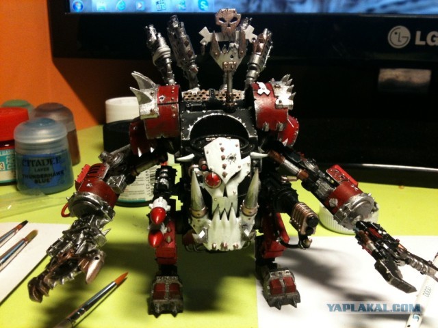 Warhammer 40K Дрэд орков