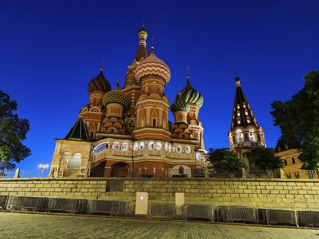 Шляюсь по  Москве