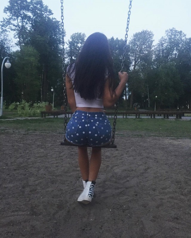 Девушки провинцию населяющие (гламурные) и настоящие