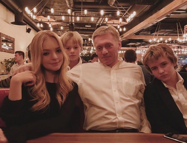 Ты завтра захочешь утром поспать. Но будешь рано вставать и на работу тащиться.