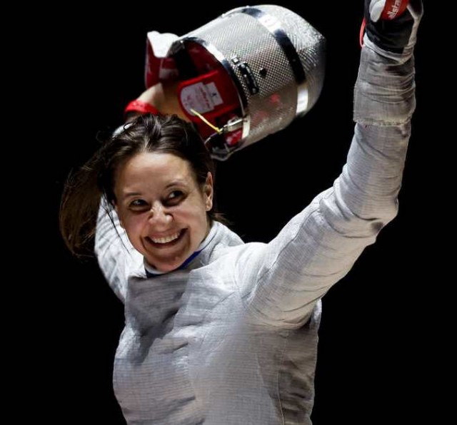 Российская фехтовальщица Егорян стала чемпионкой мира