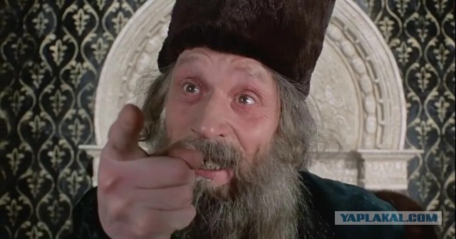 Хороший бодиарт под стать фигуре