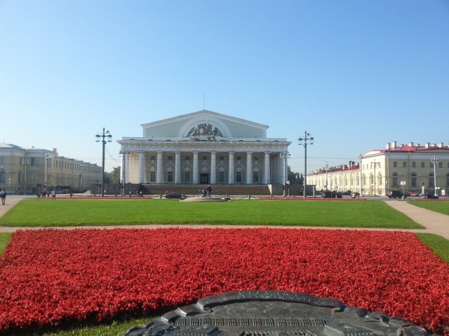 Солнечный день в Санкт-Петербурге