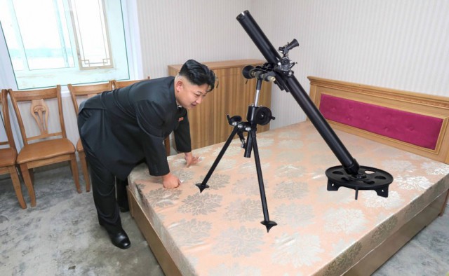 Фотожабы: Наклонившийся Ким
