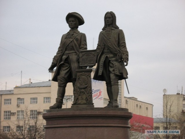 Прикольные памятники (12 шт)