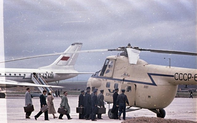 На вертолете в Ялту за три рубля. "Ужасы советского тоталитаризма"