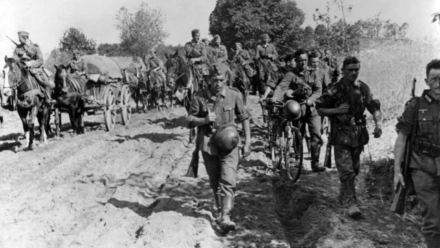 Жаргон немецких солдат Второй мировой войны. Пердолов, шейная болячка и спаржа Роммеля. Что это?
