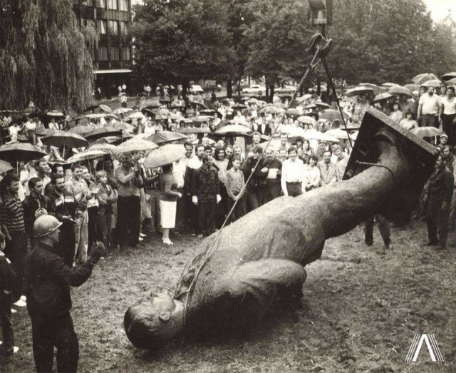 Интересные фотографии 1990 -х. 19.05.25