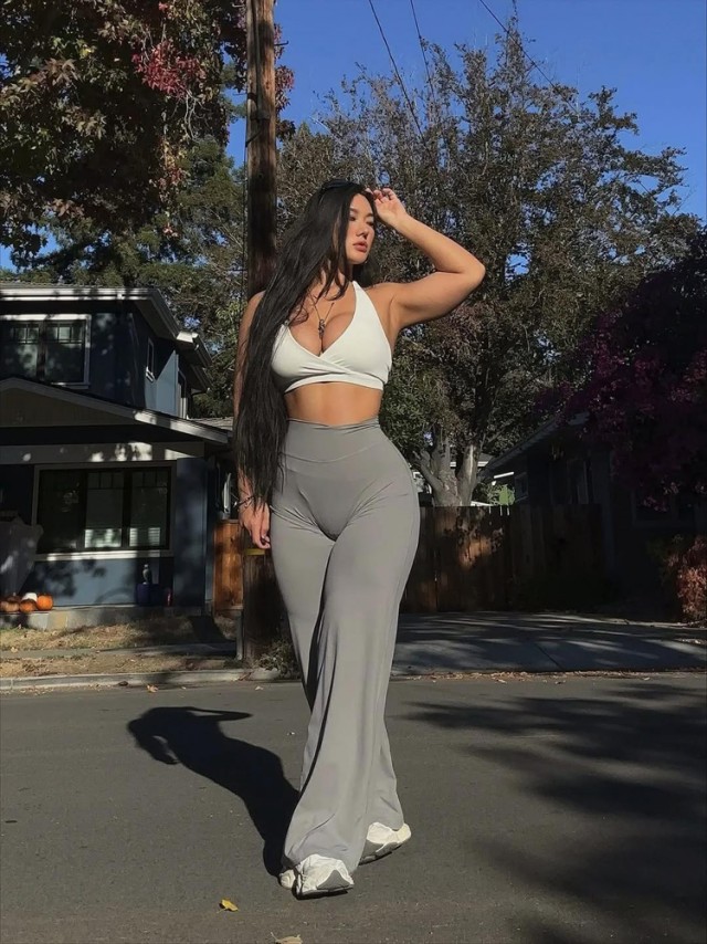 Модель-красотка из Южной Кореи