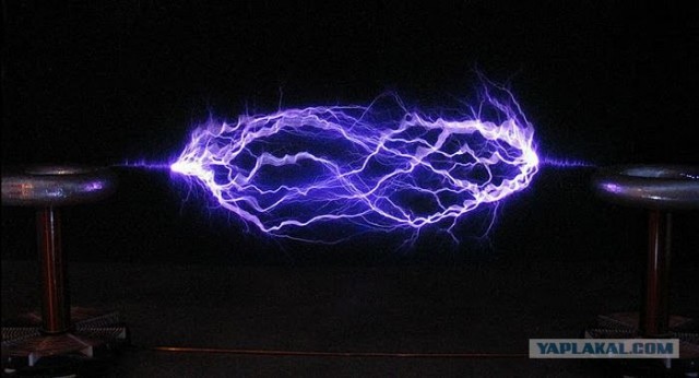 Молния дома