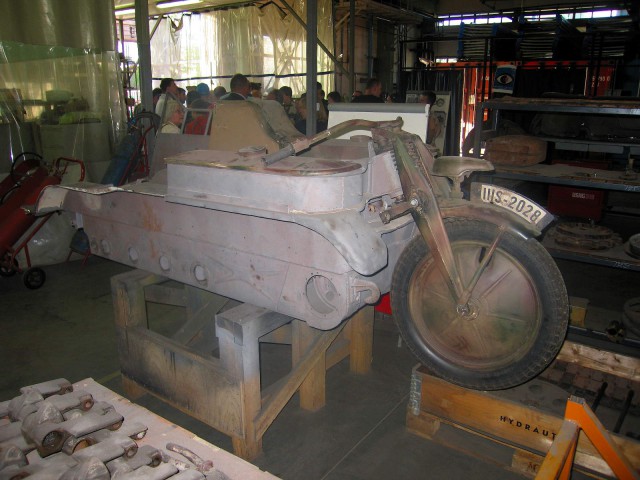 Выставка военных автомобилей. ПО "Ленрезерв", СПб.