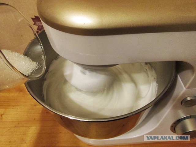 Торт «Прага» классический.