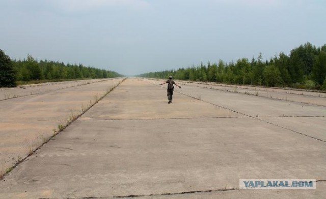 Заброшенные самолёты и аэропорты