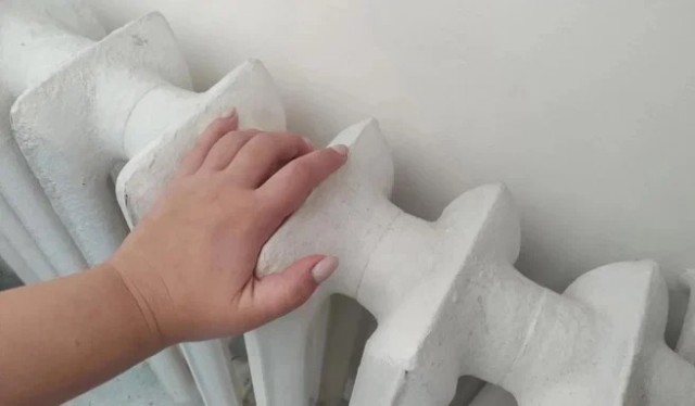 Вот и до нас дошло. Проснулся батареи холодные, а чат дома кипит, текс взят из первого найденного источника.