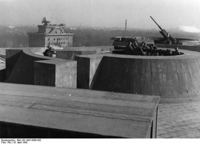 Зенитные башни нацистов