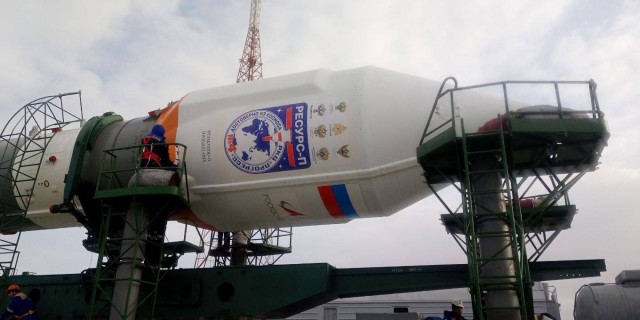 «Союз» с новым спутником дистанционного зондирования Земли на старте Байконура