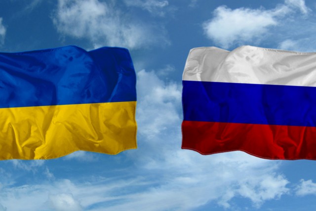 Москва разрывает политические отношения с Украиной