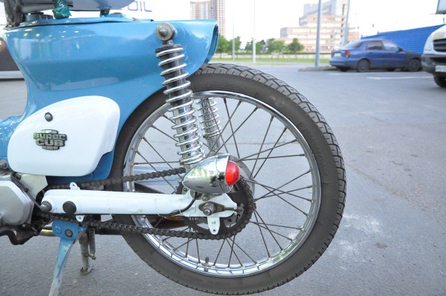 Кастом-мопед Honda Super Cub своими руками