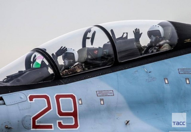 Авиабаза Хмеймим: будни российских военных в Сирии