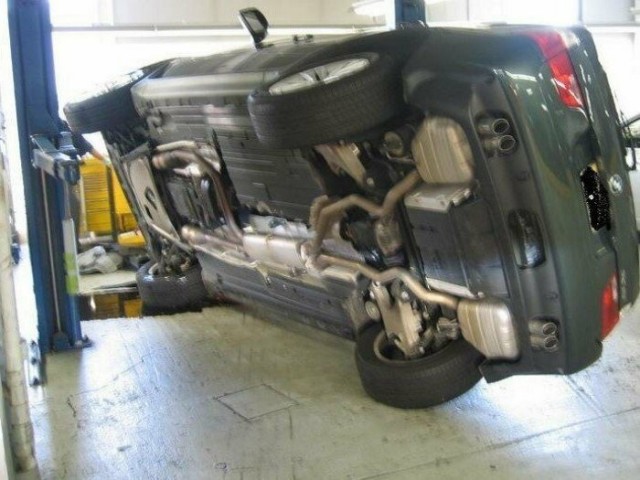 Кошмар механика: 15 убойных ситуаций на автосервисе
