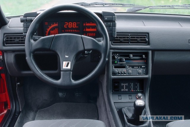 Культовый Audi Sport Quattro возвращается в "широкие массы" за "символические" 500 тысяч.