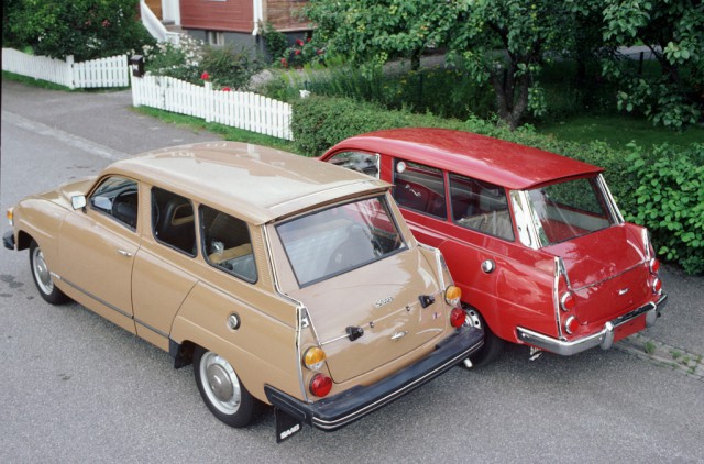 Старенький SAAB