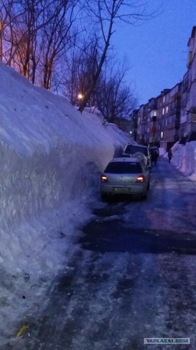 Открытки, с номером телефона в машину.