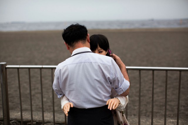 Силиконовая любовь по-японски: почему японские мужчины предпочитают искусственных женщин