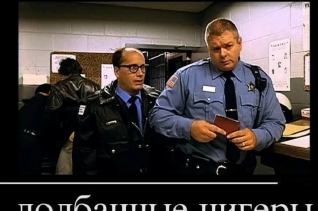 Неравнодушный гражданин раздал бездомным американским неграм мачете