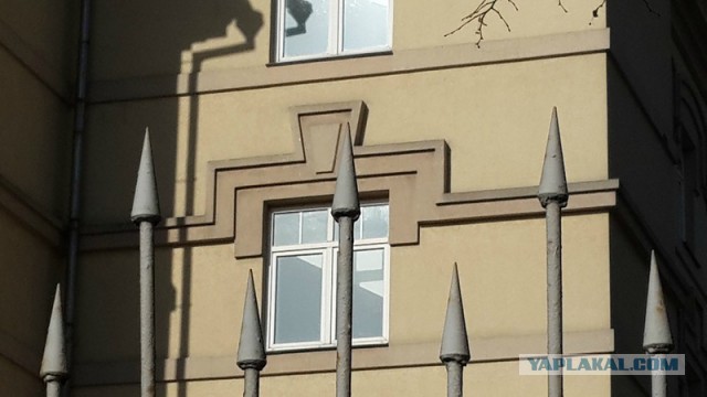 Как правильно утеплить свой дом и при этом облицевать его искусственным камнем