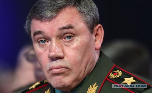 Вечеринка у бассейна