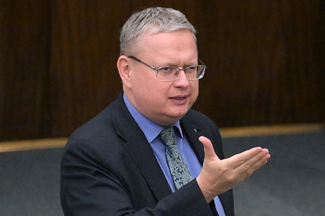 Зампред комитета по экономической политике Михаил Делягин о поднятии ставки ЦБ