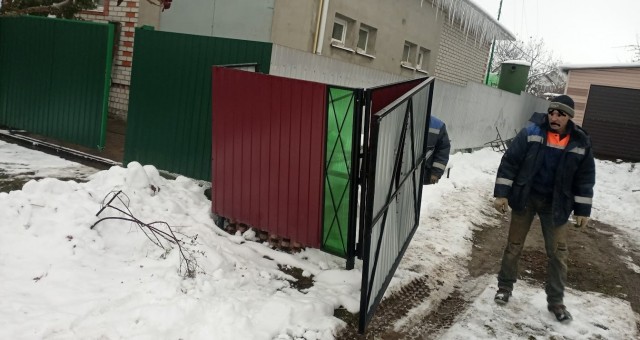 Кто, где и чем занят?