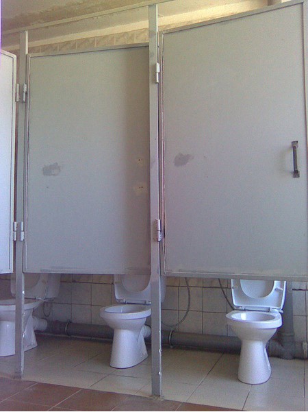 Зато сразу видно, когда занято