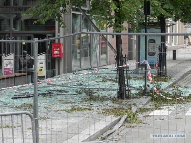 Теракты в Осло: взрыв и расстрел подростков